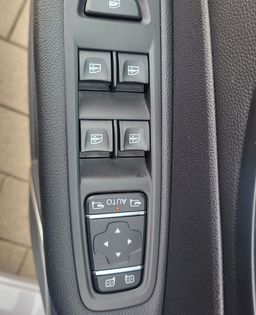 Zunanja slika - Renault Captur - Intens TCe 90 1last-navi-alu-kamera-pdc-tempom-acc - 15 - Predogledna slika