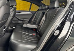 Zunanja slika - BMW Serija 5 - : 530d xDrive M Sport-LASER-4CONTROL-HLAJENJE-HEAD - 16 - Predogledna slika