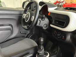 Zunanja slika - Renault Twingo - SCe 70 Authentique - 13 - Predogledna slika