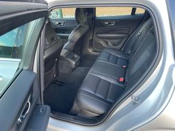 Notranja slika - Volvo V60 - B4D Inscription Avt. - 14 - Predogledna slika