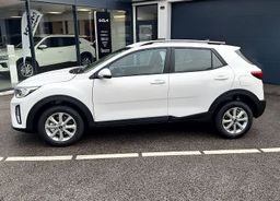 Zunanja slika - KIA Stonic - 1.2 DPI  Urban+ M T +  posebna ponudba - 4 - Predogledna slika