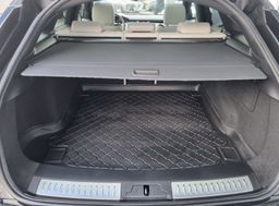 Zunanja slika - Land Rover Range Rover Velar - 3.0 D 275 S R-Dynamic AWD - SAMO 47.962KM + AKC - 11 - Predogledna slika