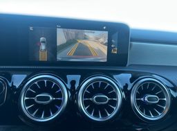 Zunanja slika - Mercedes-Benz A-Razred - 35 AMG 4MATIC + DTC LED KAM NAVI PDC RADAR TOP - 16 - Predogledna slika