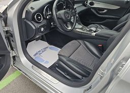 Zunanja slika - Mercedes-Benz C-Razred - C 2.2d AVANTGARDE|FuLED|Usnje|kamera|NAVI|Panorama - 7 - Predogledna slika