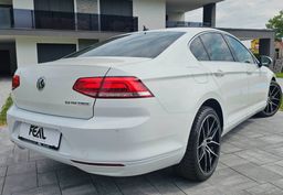 Zunanja slika - VW Passat - 2.0 TDI-SPORT LINE- FULL LED-LIMUZINA-1 LASTNIK-.. - 4 - Predogledna slika