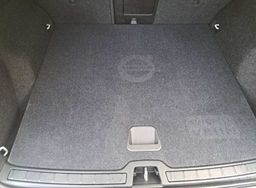 Zunanja slika - Volvo XC40 - T3 AUT R-Design Z ENOLETNIM JAMSTVOM - 9 - Predogledna slika