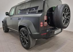 Zunanja slika - Land Rover Defender - 110 OCTA Black Edition P635 4.4 V8 AWD - 4 - Predogledna slika
