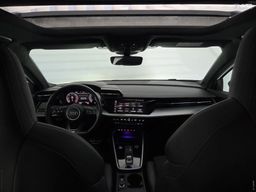 Notranja slika - Audi - A3 Sportback 40 TDI quattro S line S tronic - 16 - Predogledna slika