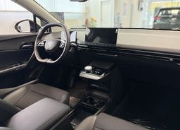 Zunanja slika - MG MG4 - TROPHY 77kWh - DODATNIH 2000€ POP. ZA PRAVNE OSEBE - 7 - Predogledna slika