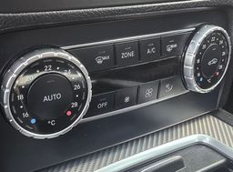 Zunanja slika - Mercedes-Benz GLK-Razred - GLK 220 BlueTEC 4MATIC XENON-ALU PLATIŠČA-PDC - 16 - Predogledna slika