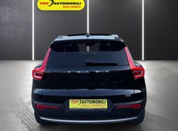 Zunanja slika - Volvo XC40 - D3 2.0 AUT.  FULL LED NAVI ACC PANO PDC KAMERA T - 5 - Predogledna slika