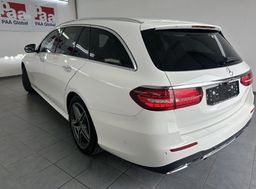 Zunanja slika - Mercedes-Benz E-Razred - E 220 d T AMG Line Avt.USNJE.KAMERA.LED.NAVI.KLJUK - 7 - Predogledna slika