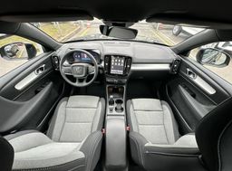 Zunanja slika - Volvo XC40 - B3P Core Avt. - 20 - Predogledna slika