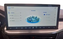 Zunanja slika - Ford Kuga - 2.5 PHEV Titanium CVT-SLO-RADAR-ZIM.PAK-NAI-KEYLES - 21 - Predogledna slika