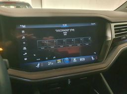 Zunanja slika - VW Touareg - V6 TDI 4MOTION MATRIX ACC NAVI KAM PDC MEMORY TOP - 7 - Predogledna slika