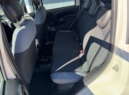 Zunanja slika - Fiat Panda - 1.2 8v°EASY°1.LASTNICA°KLIMA°CITY°EL.POMIK ST.° - 13 - Predogledna slika