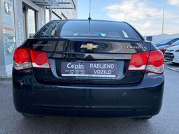 Zunanja slika - Chevrolet Cruze - Titanium X 1.0 EcoBoost 92kW AT - 6 - Predogledna slika