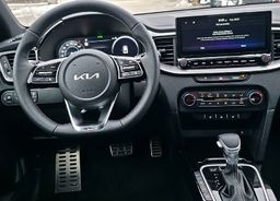 Zunanja slika - KIA XCeed - 1.6 T-GDi GT LINE ISG.7DCT 110.3 kW BARVA GRATIS - 6 - Predogledna slika