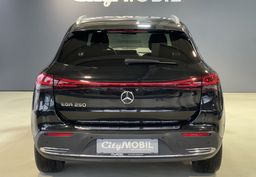Zunanja slika - Mercedes-Benz EQA - NAVIGACIJA-TEMPOMAT-AMBIENT-GRETJE SEDEŽEV-KAMERA - 6 - Predogledna slika