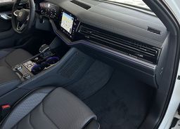 Zunanja slika - VW Touareg - R-Line 3.0 V6 TDI|SLO|MAX OPREMA|KOT NOV - 7 - Predogledna slika