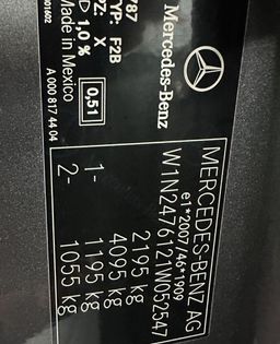 Zunanja slika - Mercedes-Benz GLB-Razred - GLB 200 d.KAMERA.USNJE.ACC.LED.NAVI.SAMO 137.000KM - 18 - Predogledna slika