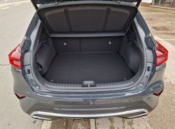 Zunanja slika - KIA XCeed - 1.6 T-GDi EX Way 7DCT - 4 - Predogledna slika