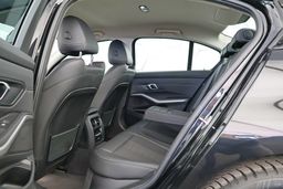 Zunanja slika - BMW Serija 3 - 3 Series Limousine 318d Aut Sportline 150KM - 10 - Predogledna slika