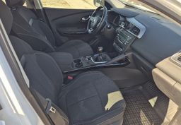 Zunanja slika - Renault Kadjar - LIFE Energy TCe 130 °PDC °KEYLESS °lepo ohranjen - 11 - Predogledna slika