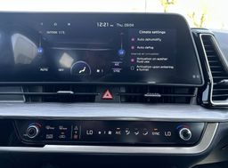 Zunanja slika - KIA Sportage - 1.6 T-GDI MHEV LX Fresh ISG DCT - 19 - Predogledna slika