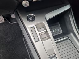 Zunanja slika - Peugeot 408 - 1.2 PURETECH MHEV - ODLIČNO OHRANJEN + TOP OPREMA - 11 - Predogledna slika