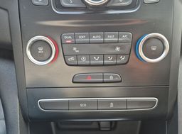 Zunanja slika - Renault Mégane - Megane GRANDTOUR dCi 110 BUSINESS-SLO-1.LAST-SAMO 138TKM - 15 - Predogledna slika