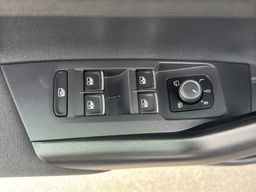 Zunanja slika - VW Polo - 1,0 TSI R-Line - 17 - Predogledna slika