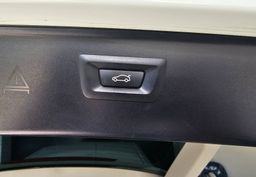 Zunanja slika - BMW Serija 5 - Touring: 525d xDrive-AVT-XENON-NAVI-TEMPOMAT-LED-PDC - 17 - Predogledna slika