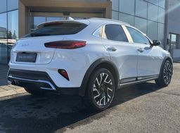 Zunanja slika - KIA XCeed - 1.6 T-GDi EX WAY ISG.7DCT 110.3 kW - 4 - Predogledna slika