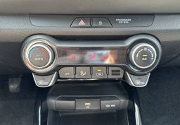 Zunanja slika - KIA Stonic - 1.2 DPI LX Urban ISG - 18 - Predogledna slika