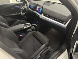 Zunanja slika - BMW iX - 2 eDrive20 - 14 - Predogledna slika