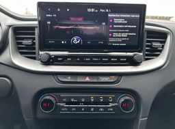 Zunanja slika - KIA XCeed - 1.6 T-GDi LX SMART ISG.7DCT... - 17 - Predogledna slika