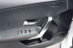 Zunanja slika - Mercedes-Benz A-Razred - Mercedes-AMG A 35 4MATIC+ - 12 - Predogledna slika