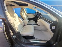 Zunanja slika - Tesla Model S - Model S - 16 - Predogledna slika