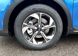 Zunanja slika - KIA XCeed - 1.6 T-GDi LX SMART ISG.7DCT 110 kW - 6 - Predogledna slika