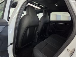 Notranja slika - Audi - A3 Sportback 40 TDI quattro S line S tronic - 14 - Predogledna slika