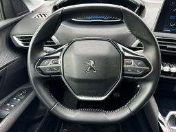 Notranja slika - Peugeot 5008 - Peugeot - 8 - Predogledna slika