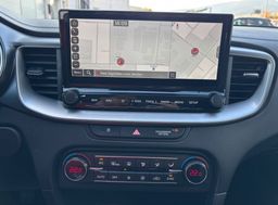 Zunanja slika - KIA Ceed - 1.0 T-GDi LX Champion+ ISG. M T 74 kW - 14 - Predogledna slika