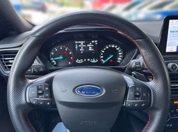 Zunanja slika - Ford Focus - ST-LINE 1.0 EcoBoost 125PS mHEV M6-LED-KAM-DAB - 9 - Predogledna slika