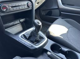 Zunanja slika - KIA Ceed - 1.5 T-GDi EX Champion ISG. MT - 11 - Predogledna slika