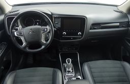 Zunanja slika - Mitsubishi Outlander - PHEV 2.4 MIVEC Twin Motor INSTYLE+ - 6 - Predogledna slika