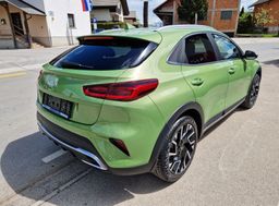Zunanja slika - KIA XCeed - 1.6 T-GDi EX Way 7DCT - 5 - Predogledna slika