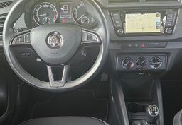 Zunanja slika - Škoda Fabia - 1.0 60ks °1.LASTNIK° °16-COL° °NAVIGACIJA °LED° - 10 - Predogledna slika