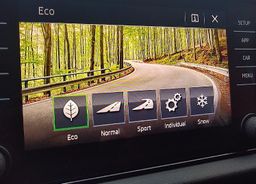 Zunanja slika - Škoda Kodiaq - Style 2.0 TDI 110kW 4X4 -14- - 10 - Predogledna slika