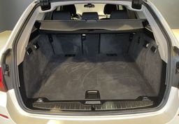 Zunanja slika - BMW Serija 5 - Touring: 520d-HEADUP-VIRTUAL-LANE-NAVI-RADAR-KAMERA-LED- - 6 - Predogledna slika
